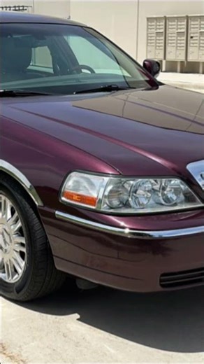 Why Collectors Are Obsessed With This Lincoln Town Car #rare #classics