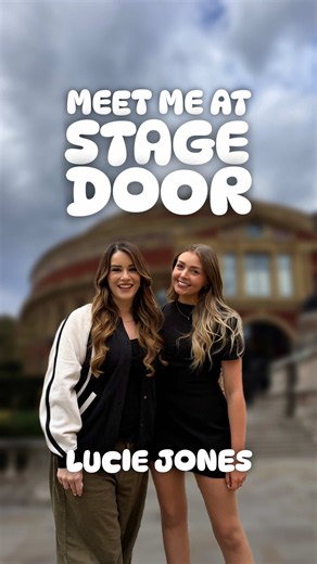 My first returning MMASD guest is none other than the wonderfully talented @lucie_jones_ ! ❤️ Only a few weeks postpartum, Lucie got back on stage to perform songs written by Alan Menken for Disney at BBC Proms and what a beautiful performance it was ✨🎶 Celebrating Disney at the Proms is on iPlayer now for you all to enjoy! 🎞️🍿 #meetmeatstagedoor #royalalberthall #bbcproms #disney #interview @Royal Albert Hall @BBC Radio 3