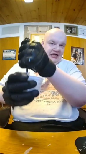 #Funny #ResidentEvil #ResidentEvil4 #Spoon #Live Resident Evil 4 Boss - Spoon Man Mod... 😁👍