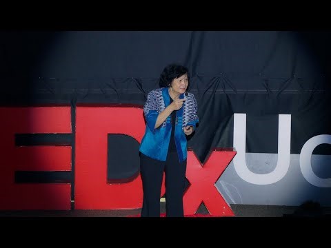 My journey as a sign language interpreter | Lucy Lim | TEDxUoNMalaysia