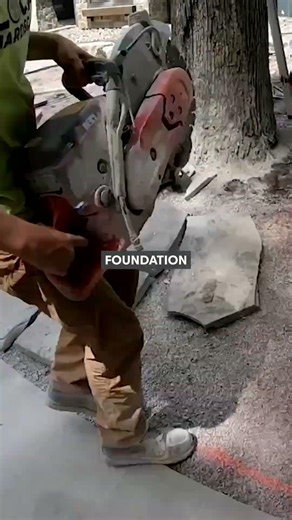 Flagstone installation tip #landscaping #hardscaping #hardscapetraining #flagstone