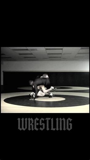 Knee Up Double Leg Takedown Technique in Wrestling