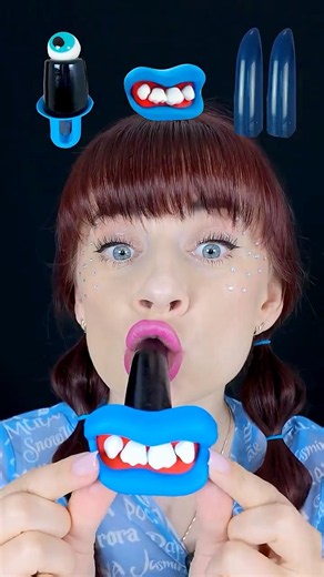 ASMR Dark Blue Gummy Jelly Candy, Gummy Eyballs, Bananas #mukbang #eatingsounds