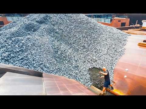 Unbelievable!Giant Sand Mountain Collapses During Ship Unloading! 😱🚢
