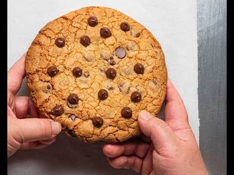 Single Serve Chocolate Chip Cookie!!