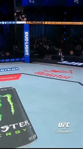 Darrius Flowers gets the TKO #ufcvegas115