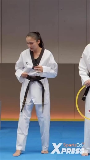 🥋 Diana Sicot demonstrates how to improve a push kick. 💡 A push kick is a powerful technique often used in modern Taekwondo to create space or to push an attacker off-balance if the opponent is too close. 💡 It is also an effective defensive kick because you can use a push kick to block an opponent’s forward momentum. ℹ️ Watch the full free drill on our website.#SportsEdTV #SportsEdTaekwondo #Taekwondo #TKD #TaekwondoDrills TaekwondoSkills TaekwondoAthletes TKDLife TKDKick TaekwondoKick TKDTra