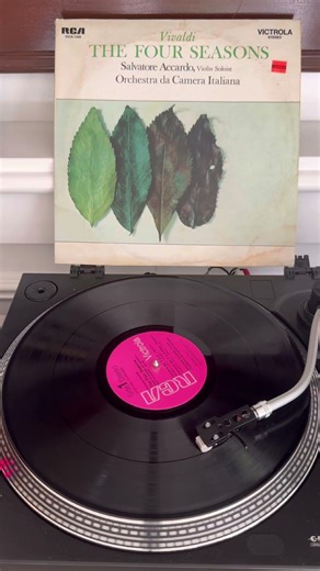 Vivaldi Vinyl by Salvatore Accardo