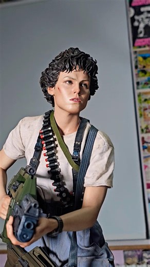 ALIENS Ellen Ripley 1:4 Scale Statue Review | Sigourney Weaver Looks INCREDIBLE!