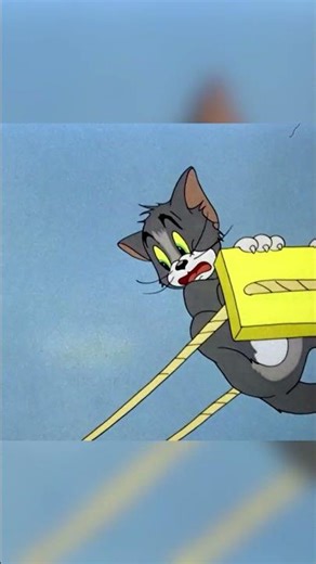 Tom’s EPIC Swing Fail! 💥 | Tom & Jerry | #ShortsForKids @wbkids