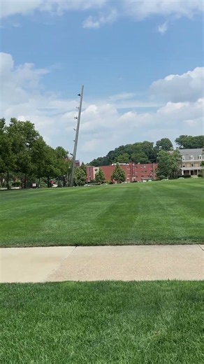 CARNEGIE MELLON UNIVERSITY