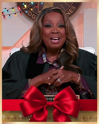 Happy Holidays from all of us at Divorce Court! 🔔❄️