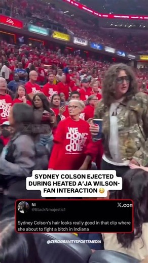 Sydney Colson gets into it with Fever fans 😳 #WNBA #IndianaFever