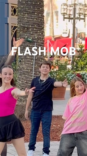 Flash Mob with Billy Blanks & Jodie Langel! 🕺🔥