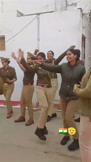 #motivational #indianarmy #bsf #crpf #cisf #special #shortsfeed#Comment#Share#ViralMoment#trending