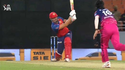 4, 6, 6, 4, 4: Marcus Stoinis' outrageous finish