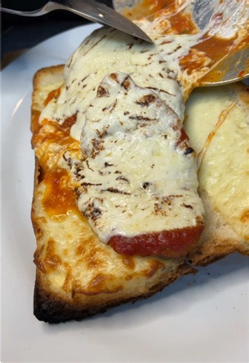 Chicken Parm Hero Sandwich Recipe — NYC-Style Chicken Parmesan Sub