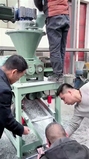 Highly Efficient Fertilizer Machine Integrates Granulation,Screening Functions, Saving Space & costs