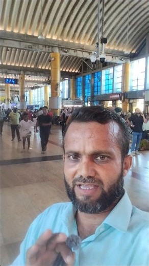 LTT Lokmanya Tilak Terminus Station ka mahaul mumbai Kurla Terminus main Gaon jane ka mahaul #short