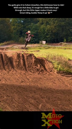 Small bike on deep ruts‼️