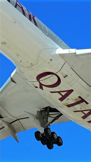 Qatar Airways Airbus A350-1000 A7-ANK | QR781 from Doha | Low Overhead Landing on Runway 9 at MIA