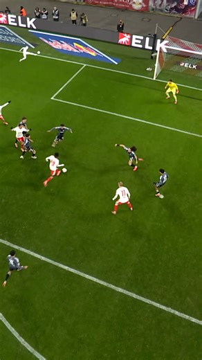 RB Leipzig's Diomande is a dream player for a fantasy manager 💯 Click the link to join our Bundesliga Fantasy Manager Second Chance League and you could win prizes during the season run-in 🎁👉 https://bundesliga-fantasy.go.link/1xxCk | Bundesliga