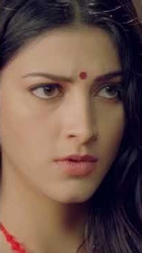 Shruti Hasan Pawan Kalyan Ke Pass Aayi Apne Babuji Ko Chhudane