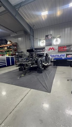 Sidnei Frigo’s Artivinco Racing Pro mod putting the SF-1 through the ringer! 2026 is going to be exciting to watch! #Artivinco #SF1 #KTR | Steve Jackson Racing