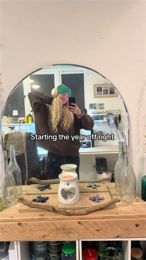 Excited to see what I create this year! I have a feeling it’s going to be a good one 💙 #smallbusiness #fyp #sealassjewellery #silversmith