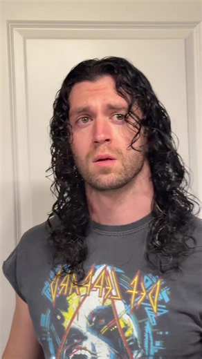 Curly Hair Mullet Haircut Ideas - Retro Men's Mullet Styles