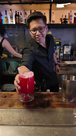 Cocktail Nights at Cleaver Calgary 🍸 | The Pour, The Shake & The Vibe