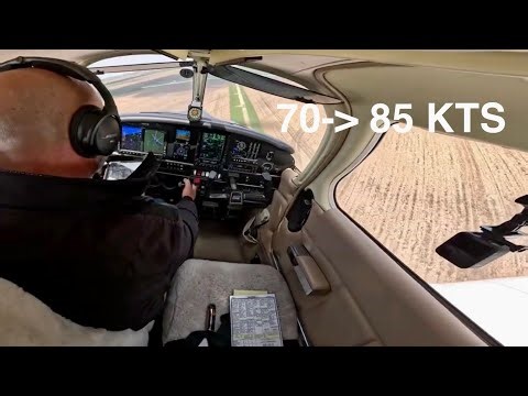 Airspeed Jumped 15 Knots on Final | Hand Flying the Archer