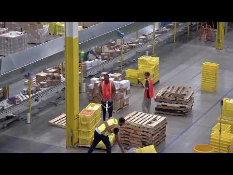 US job growth accelerates by the most in 15 months in March