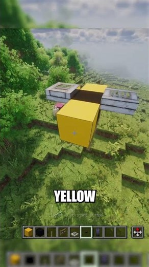 I Built a Bee in Minecraft Using Only Blocks It’s Way Too Cute #minecraft #minecraftbeauty