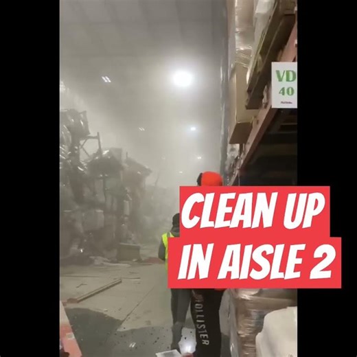 Warehouse Fails 2 - Structures & Stacks 4