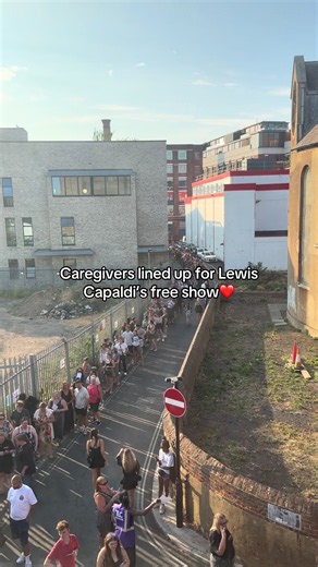 So special #lewiscapaldi #lewiscapalditour #music #tour