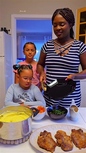 Family Dinner Ideas: Easy Home-Cooked Meals for Busy Weeknights