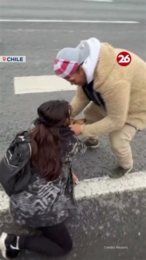 DRAMÁTICO RESCATE: UN PERRO FUE SALVADO DEL CAUDALOSO RÍO MAPOCHO DE CHILE