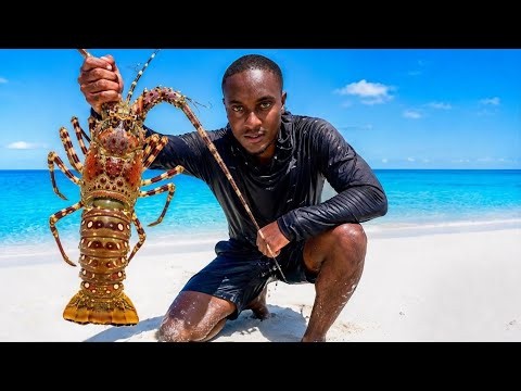 Living From the Ocean! Pineapple Lobster Catch & Cook