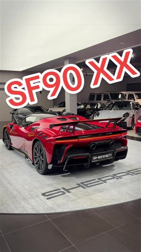 Ferrari SF90 XX: Unboxing a Supercar