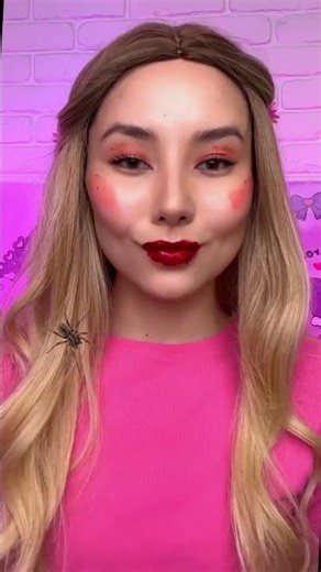 Doing My Makeup With CANDY !💄🍬 #CreativeHack #GlowUp #candy #shorts