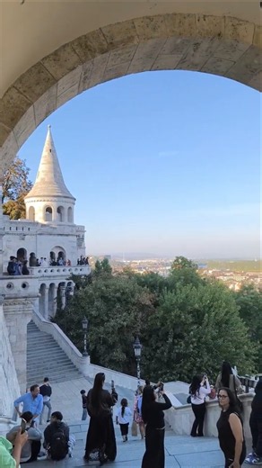 Places You NEED to Visit in Budapest | Fisherman’s Bastion