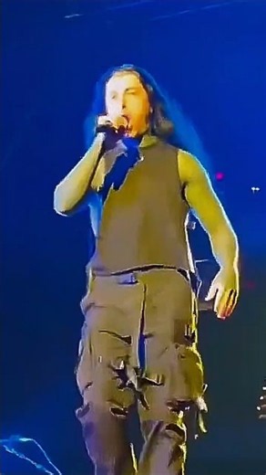 Ronnie Radke/Falling In Reverse performing "I'm Not A Vampire" in Oklahoma City/OK, 1/27/2024