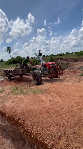 VS6173, Kubota ZT140 #farming #driving #tractor