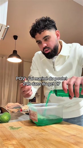 Bonne année et bon poulet la team