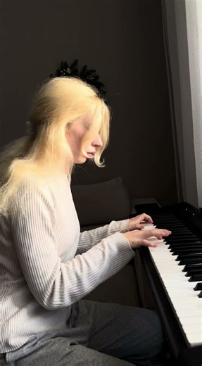 Alice in Chains - Nutshell #piano #musicvideo #pianocover #cover #pianomusic