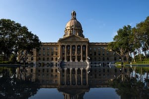 Separation idea not welcome among Albertans, poll suggests