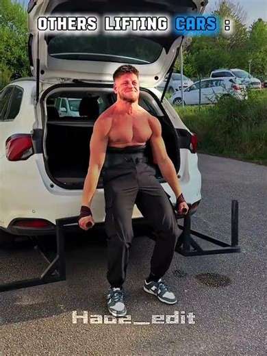 Normal car lifting vs The king of car lifting 🤯