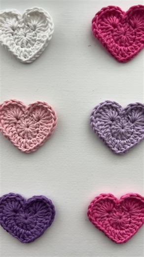 Happy Valentine’s Day 💕🙂 Heart Granny Square tutorial on YouTube 🔗 link is in the comments 👇 | Oh Me Oh My Crochet