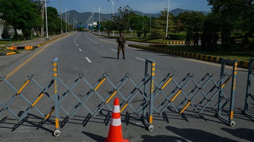 Live updates: Trump extends ceasefire until Iran submits proposal as blockade continues | CNN